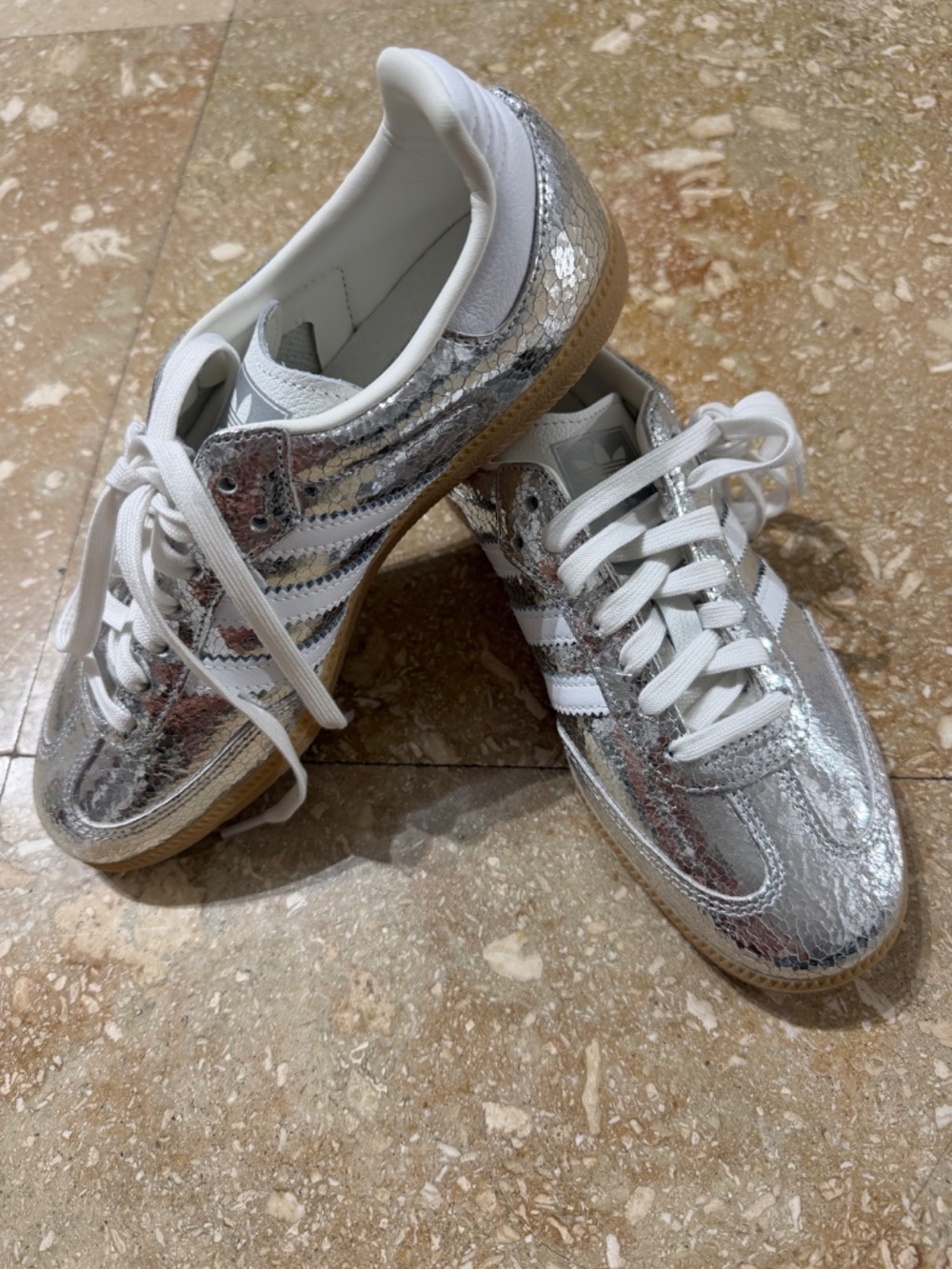 Shoes - Picture 2 of 4
